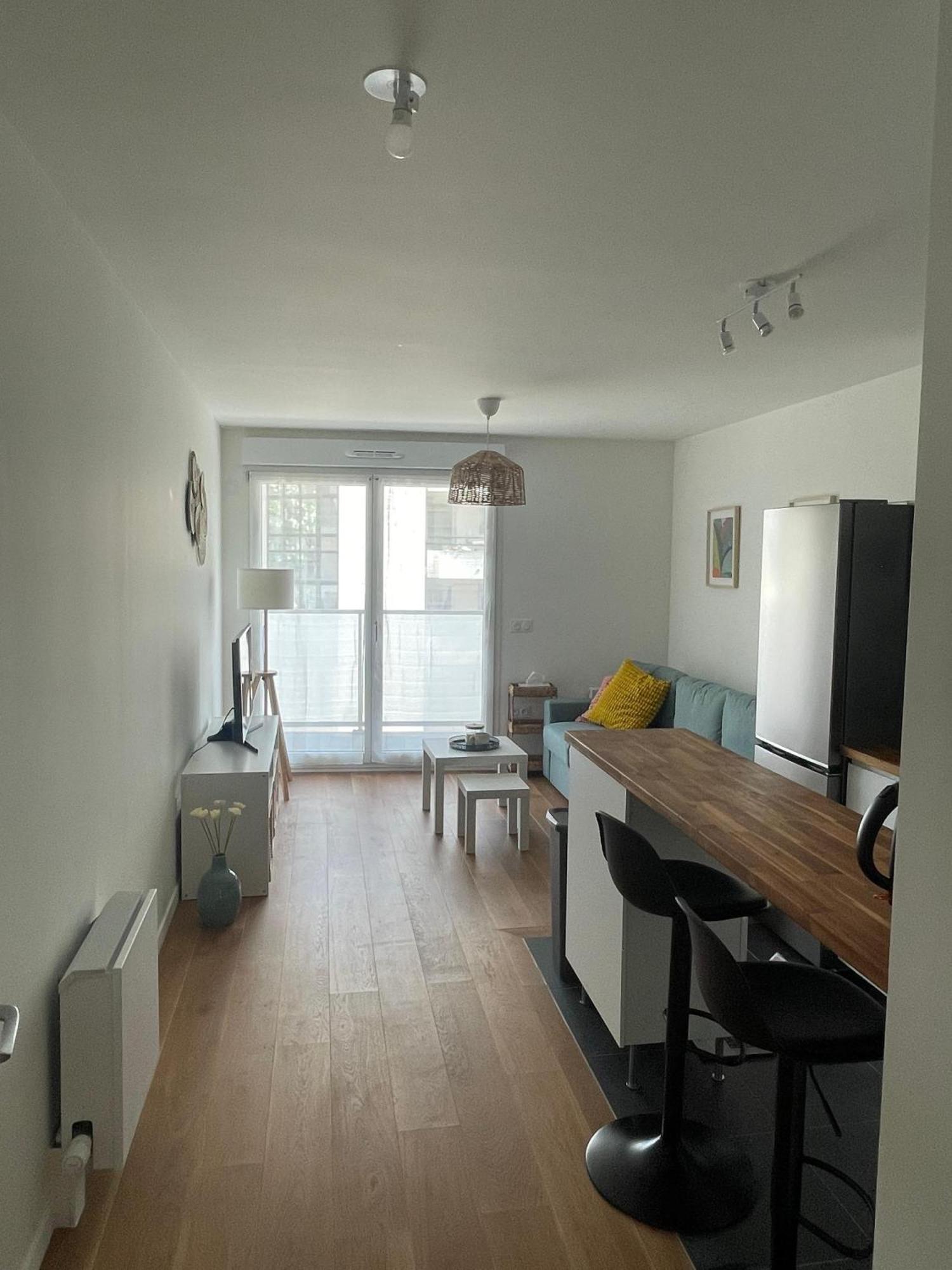 New & Serene II 1 Bedroom Appartement Near La Defense Paris Parking And Fibre Сюрен Экстерьер фото