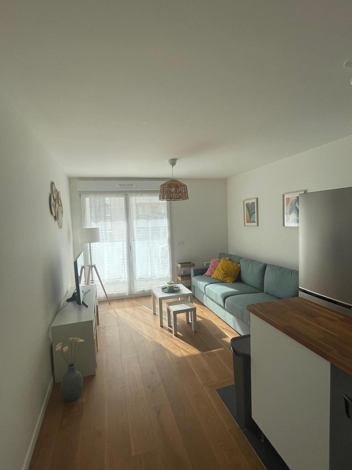 New & Serene II 1 Bedroom Appartement Near La Defense Paris Parking And Fibre Сюрен Экстерьер фото
